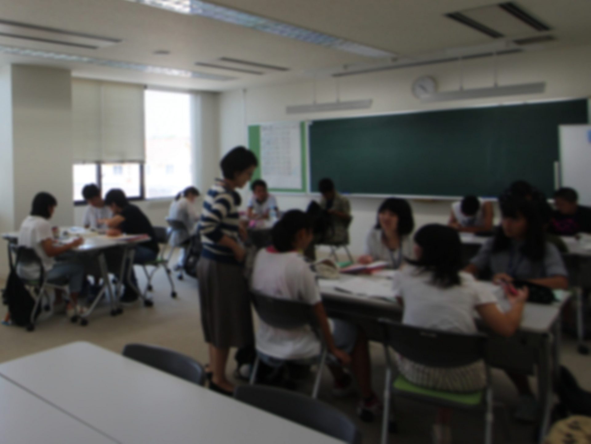 愛知県高浜市での学習支援事業「ステップ」の様子